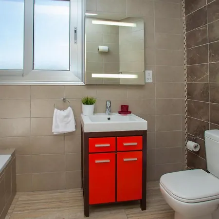 Fig Tree Bay 401 Apartman *